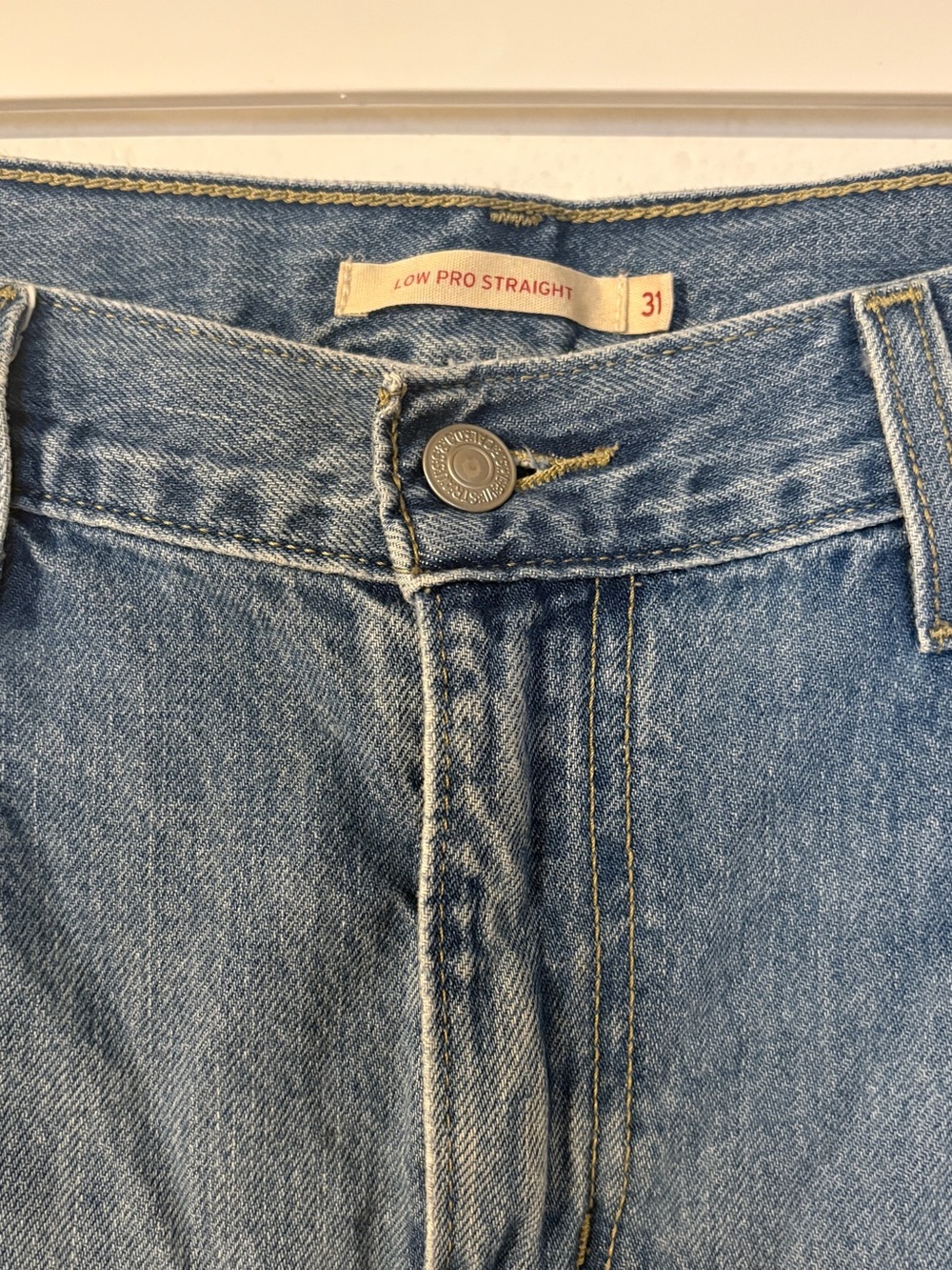 Levi's Women's Straight Leg Jeans ★